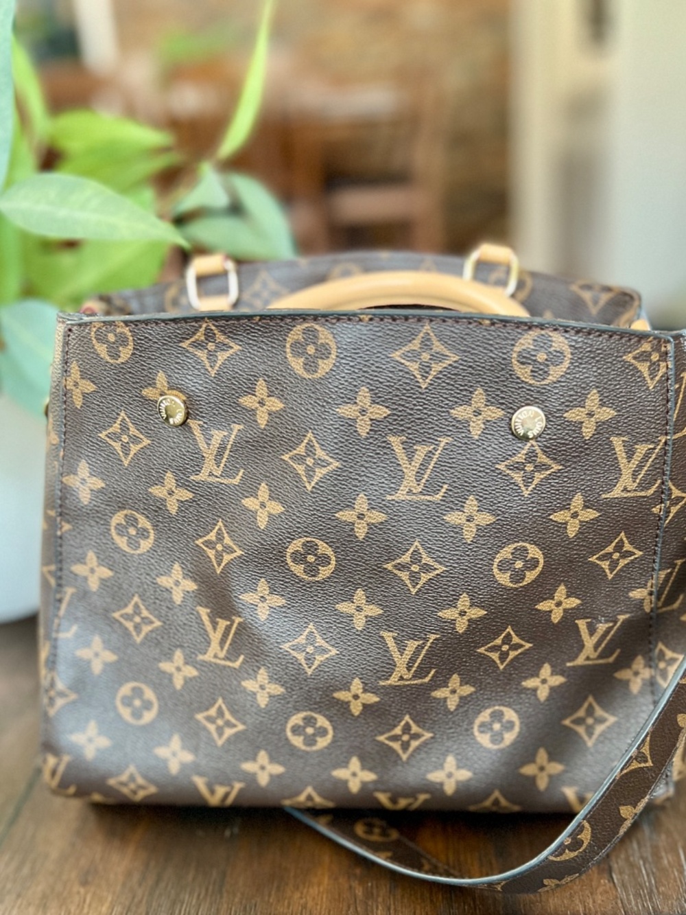 LV - Picture 3 of 5